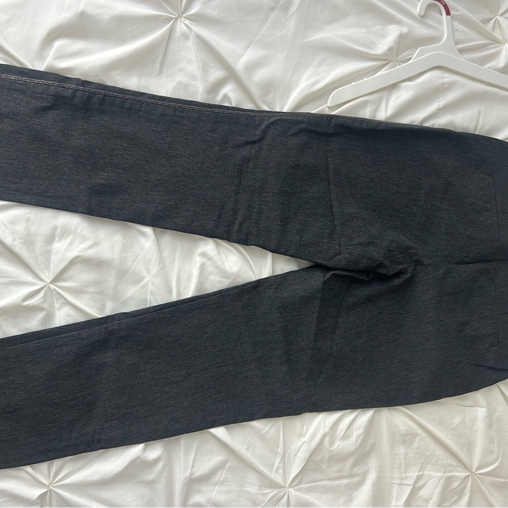 NWT: Chico’s Petite Brigitte Beaded Ankle Pants (Size 2R)